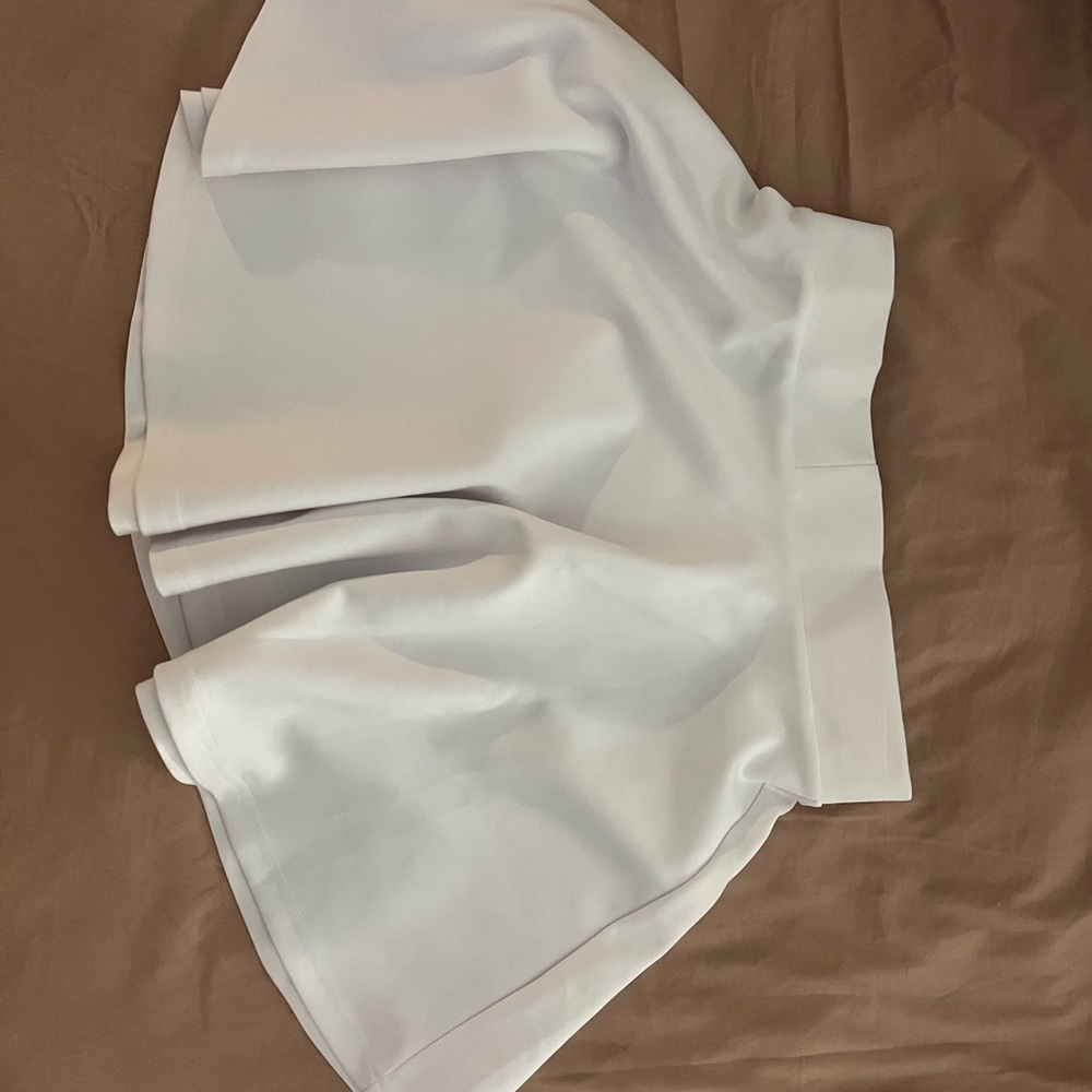 White High-Waisted Skirt